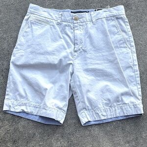 Tommy Hilfiger Cream Men's Flat Front Shorts  PM3